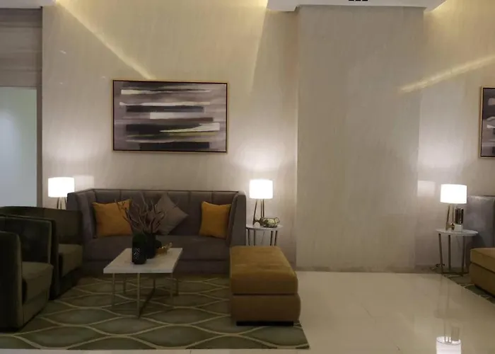 101 Newport Boulevard Near Naia Terminal 3 *