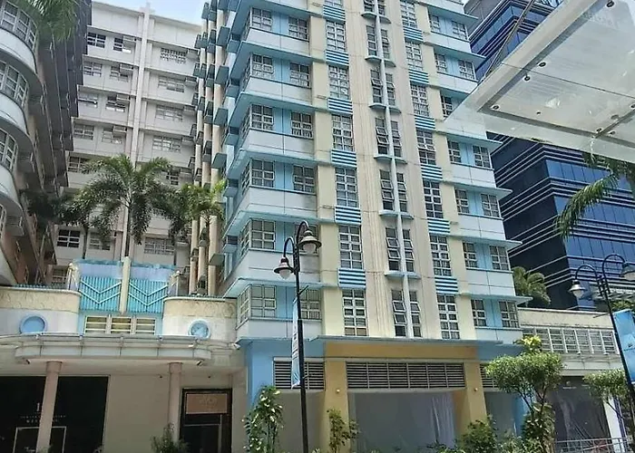 Apartment 101 Newport Boulevard Near Naia Terminal 3 *
